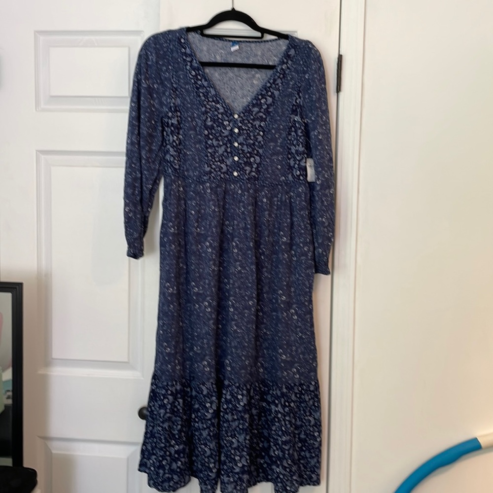 Old navy dress , size XS , new with tag